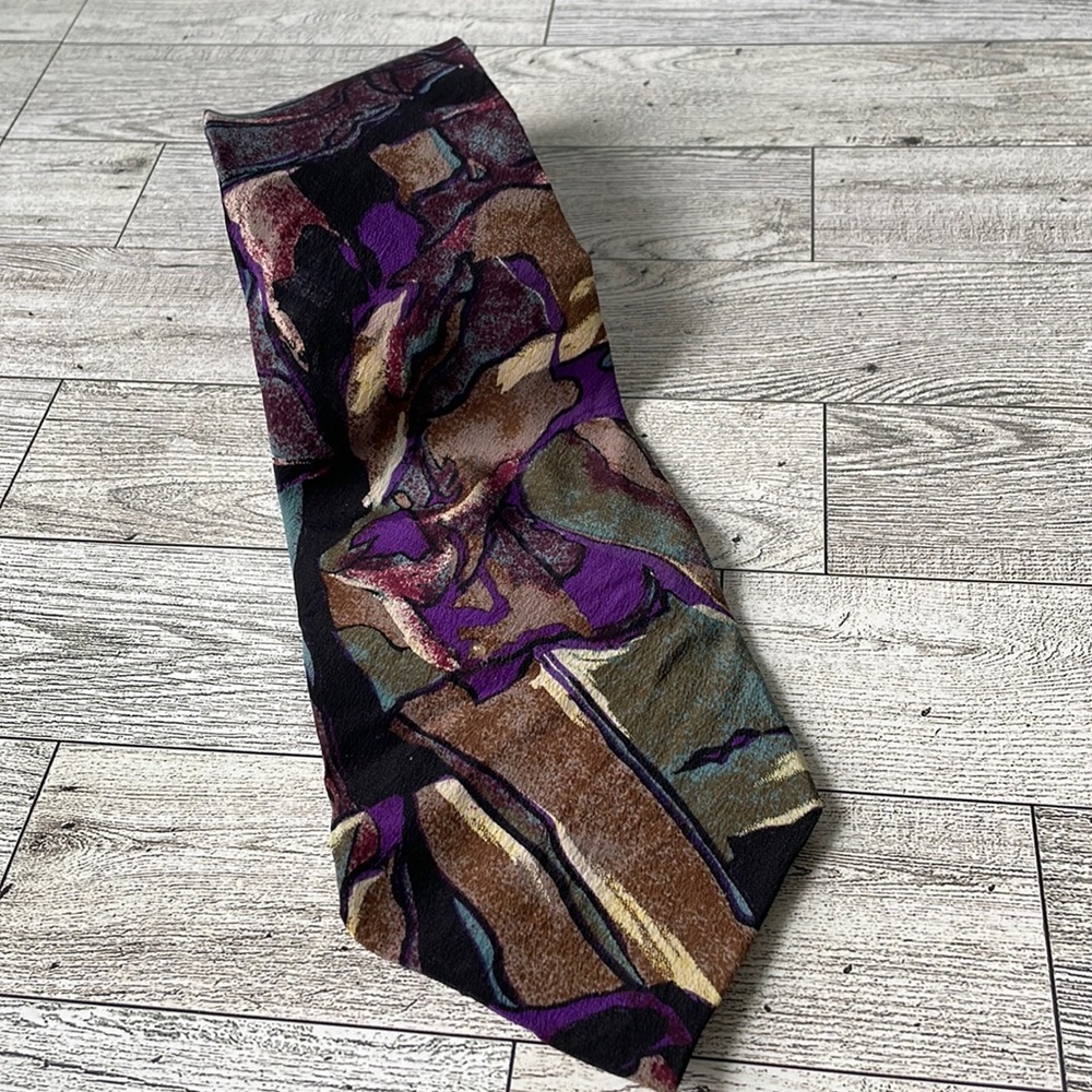 Martin Wong Vintage Silk Tie EUC
